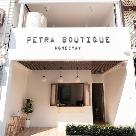 Апартаменты Petra Boutique Donmuang Бангкок Экстерьер фото
